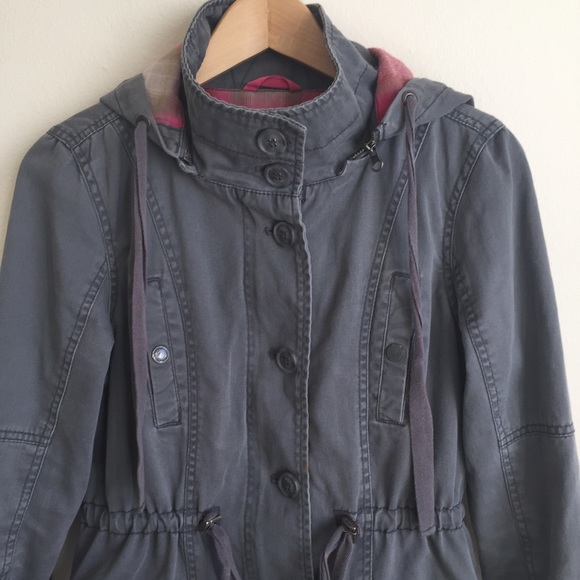 Aeropostale gray jacket with hoodie size M - Picture 2 of 8